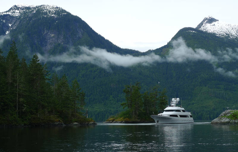 motor yacht silver shalis