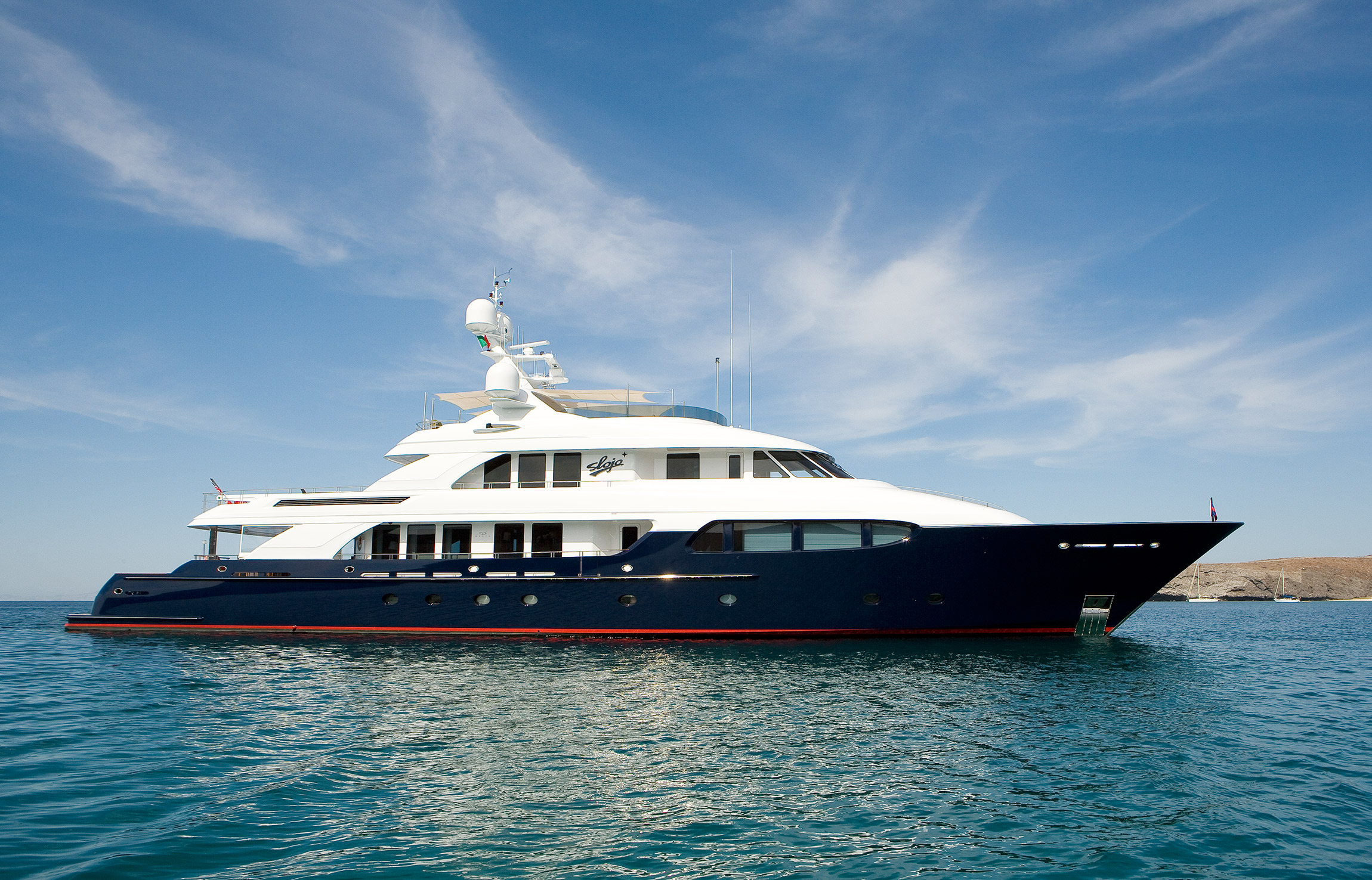 motor yacht slojo